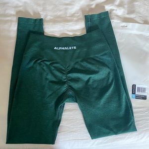 Alphalete Amplify Leggings - Darkest Pine